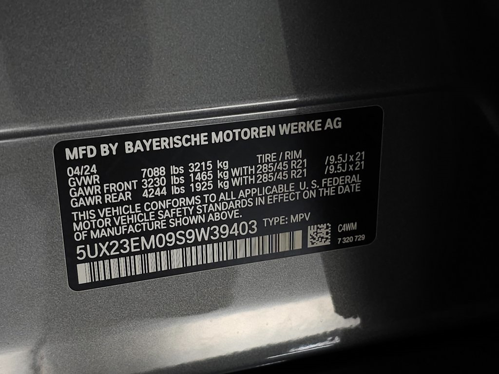 2025 BMW X7 xDrive40i 37