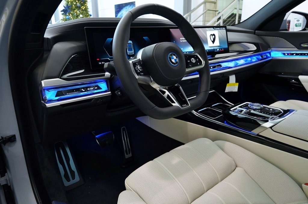 2024 BMW i7 xDrive60 12