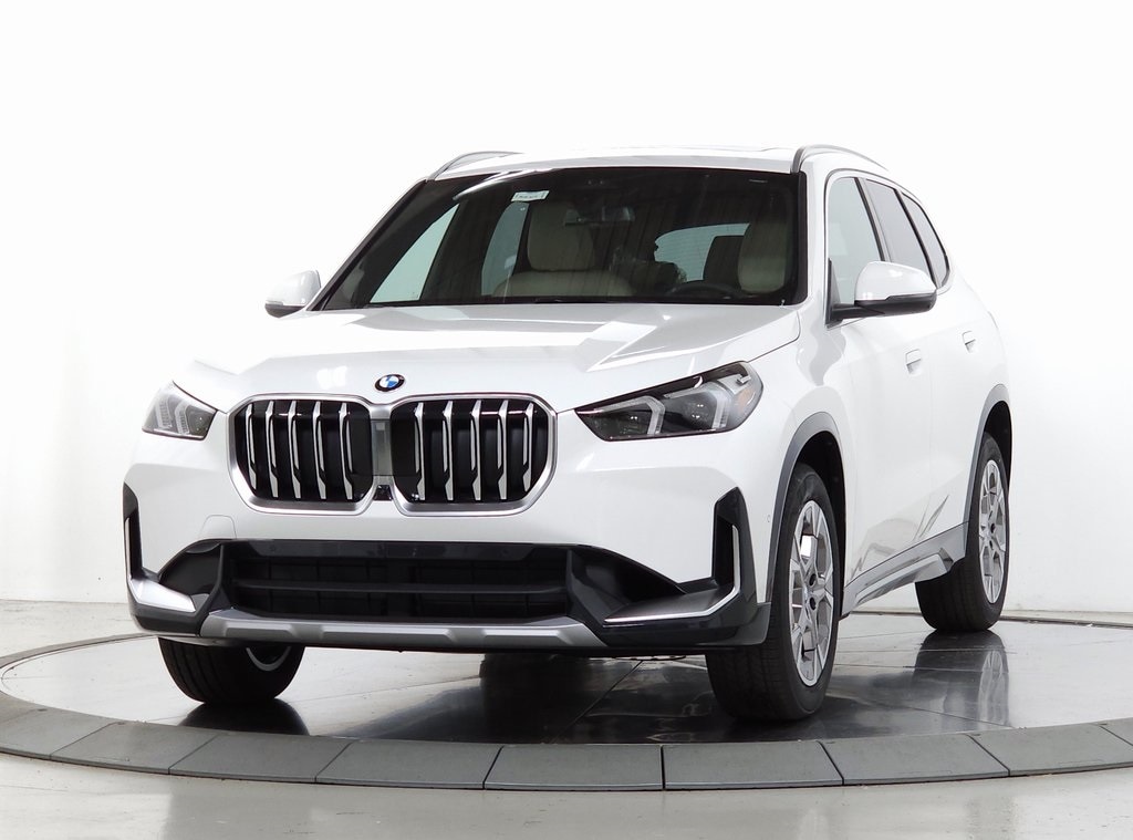 2025 BMW X1 xDrive28i 3