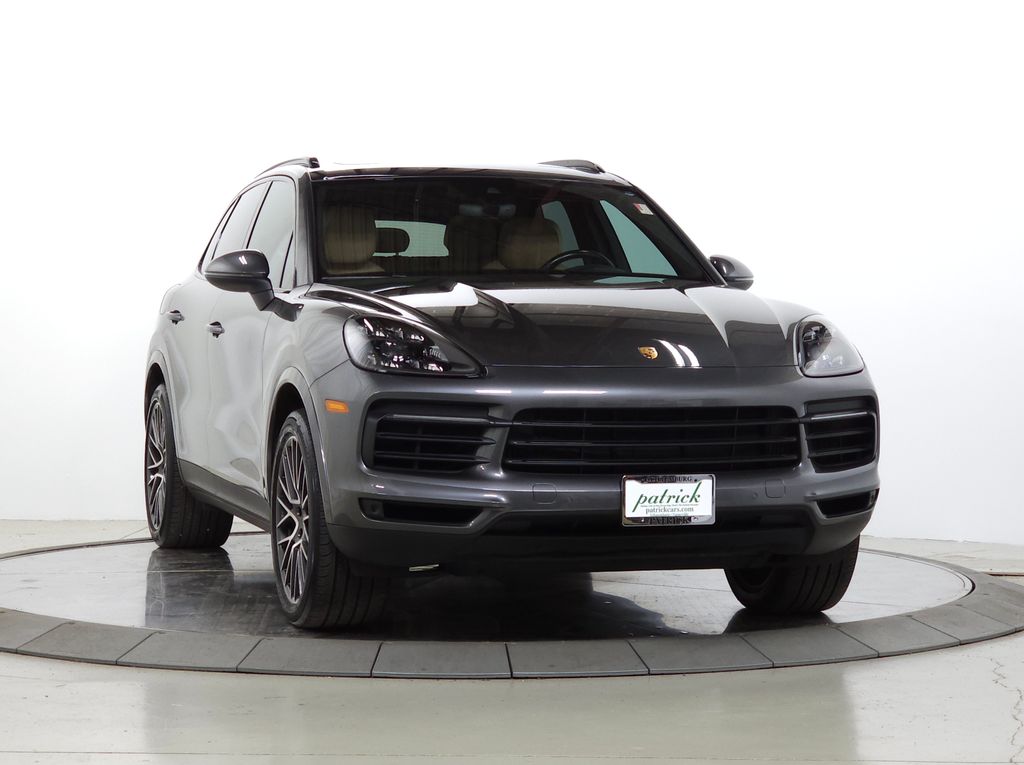 2021 Porsche Cayenne -'s photo