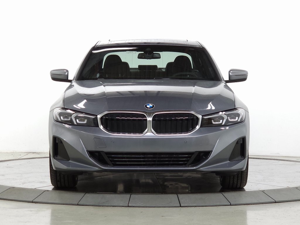Used 2025 BMW 3 Series 330i with VIN 3MW89CW05S8F13154 for sale in Schaumburg, IL