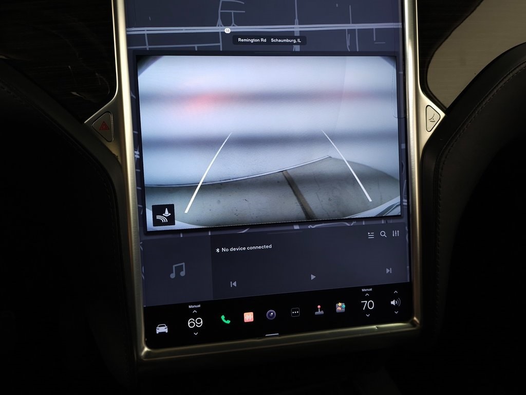 2016 Tesla Model X 90D 34