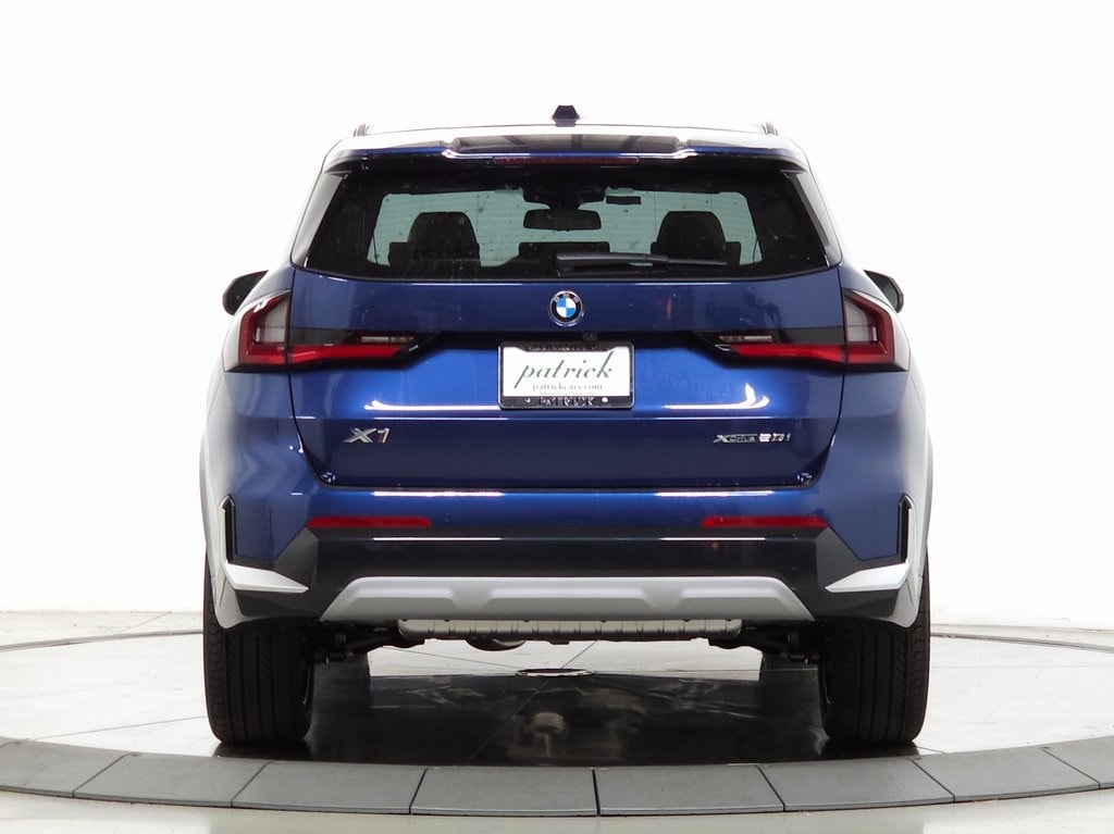 2025 BMW X1 xDrive28i 6