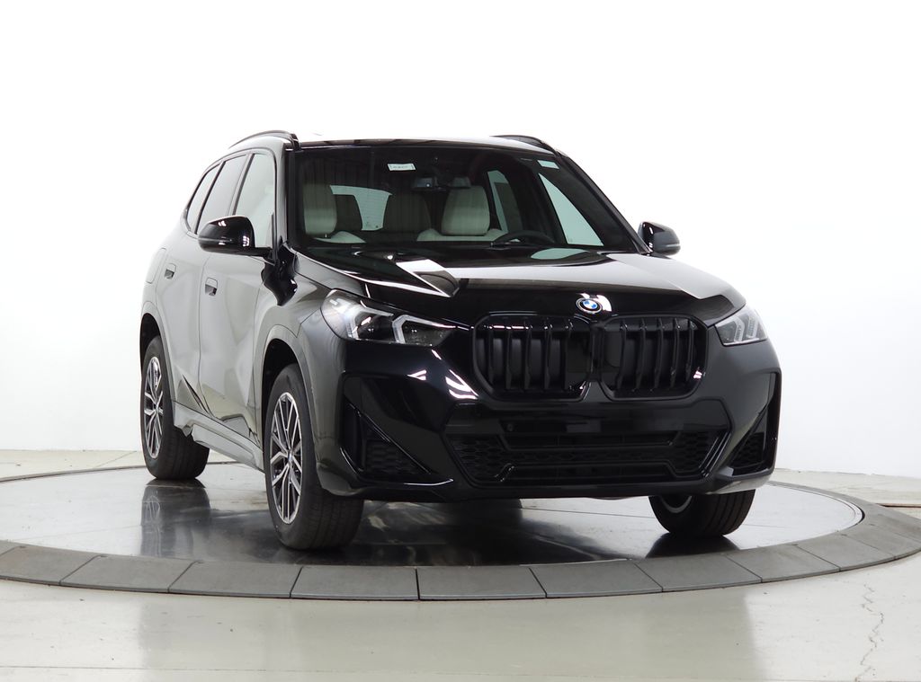 2026 BMW X1 xDrive28i's photo