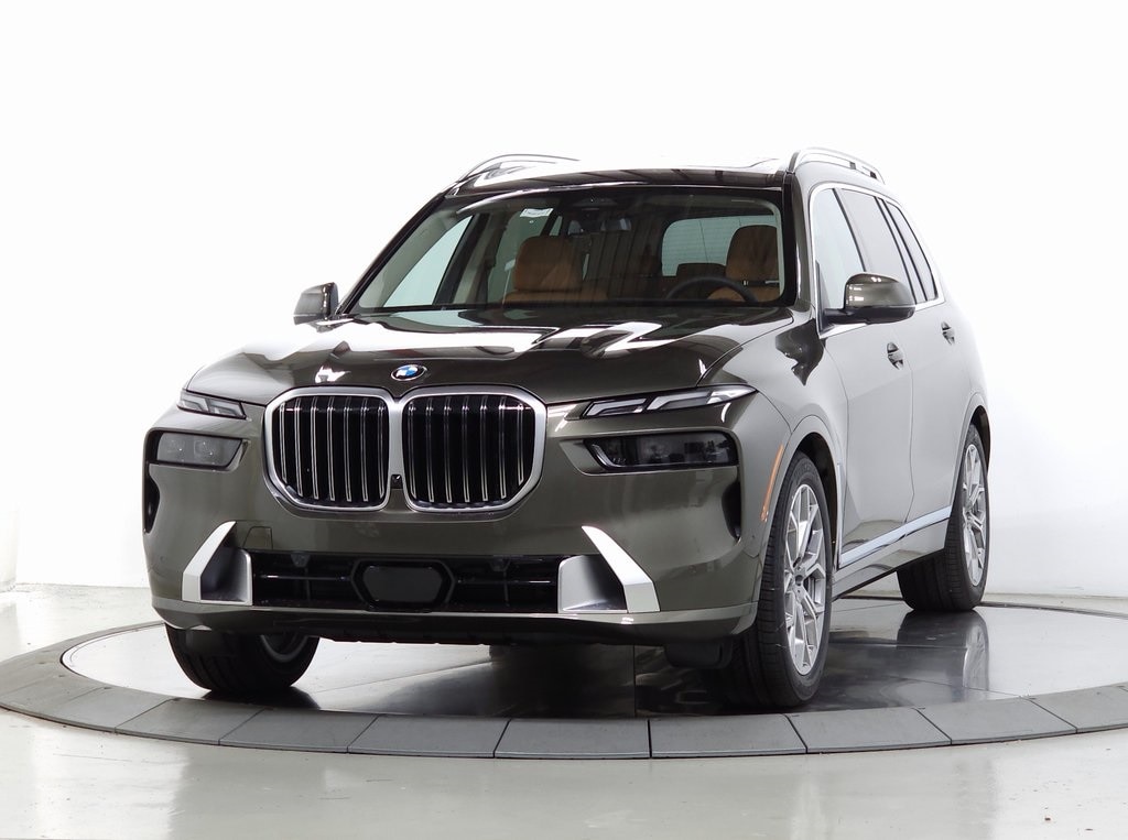 2025 BMW X7 xDrive40i 3