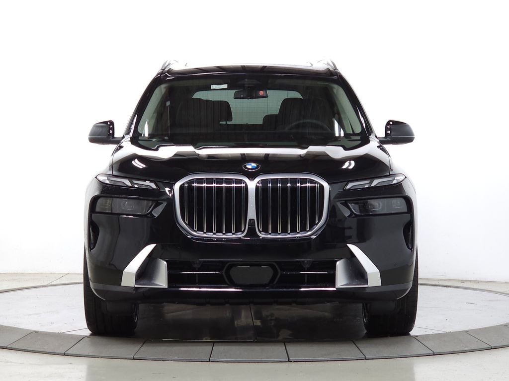 New 2026 BMW X7 xDrive40i SUV