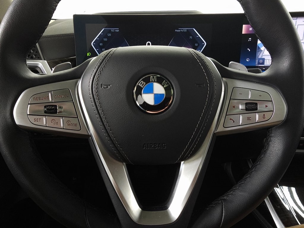 2023 BMW X7 xDrive40i 26