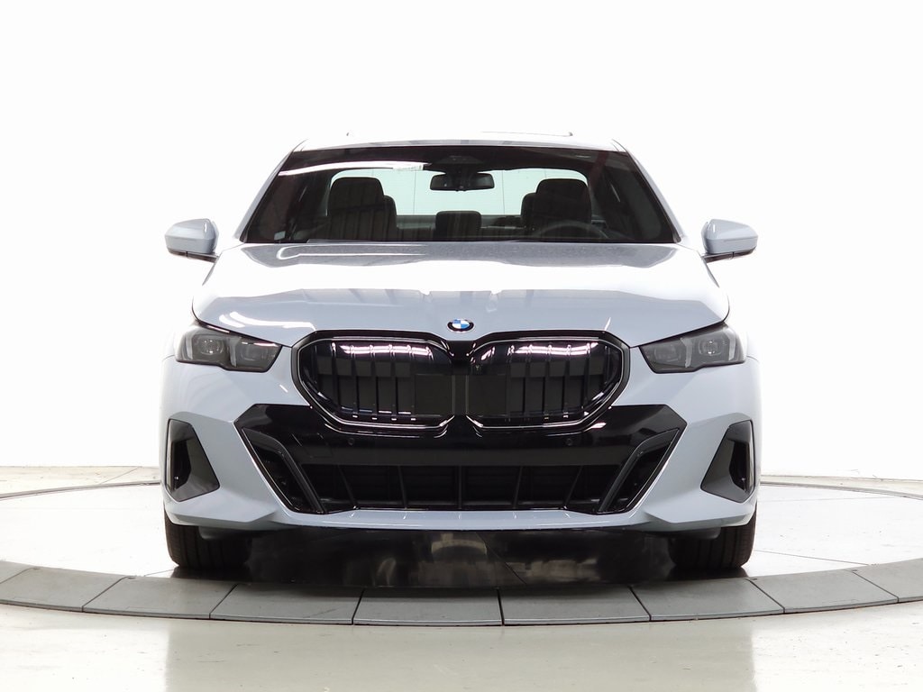 Used 2025 BMW 5 Series 530i with VIN WBA53FJ04SCT75516 for sale in Schaumburg, IL