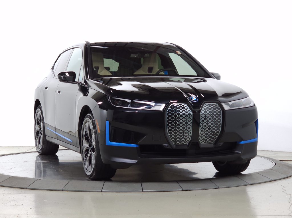 2024 BMW iX
