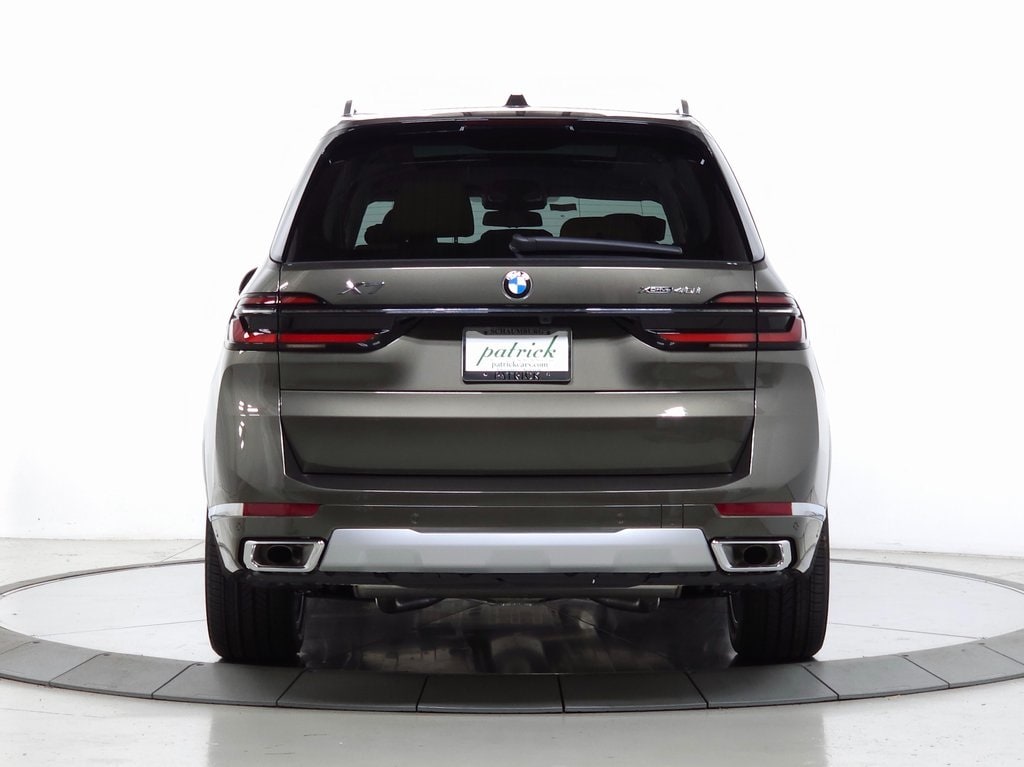 2025 BMW X7 xDrive40i 6