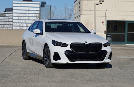 2025 BMW 530i xDrive Sedan