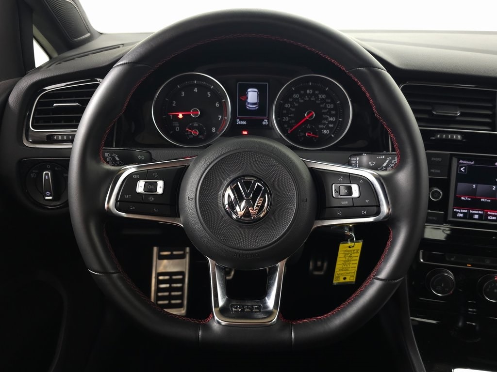 2020 Volkswagen Golf GTI  16