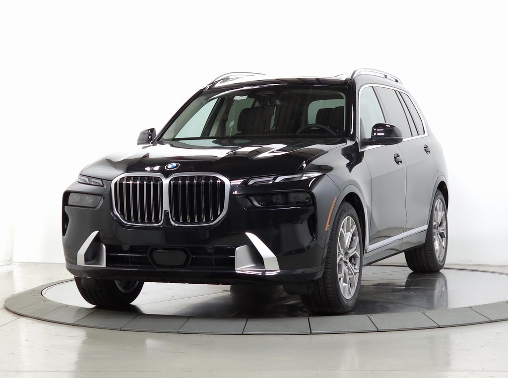 2025 BMW X7 xDrive40i 3