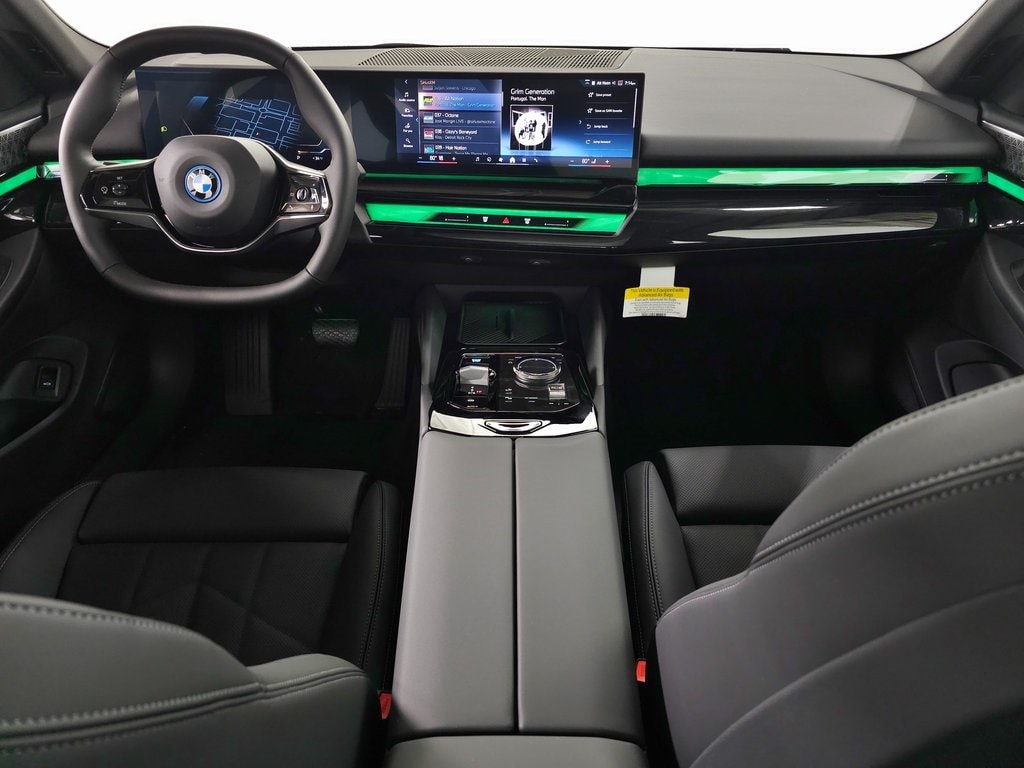 2024 BMW i5 eDrive40 8