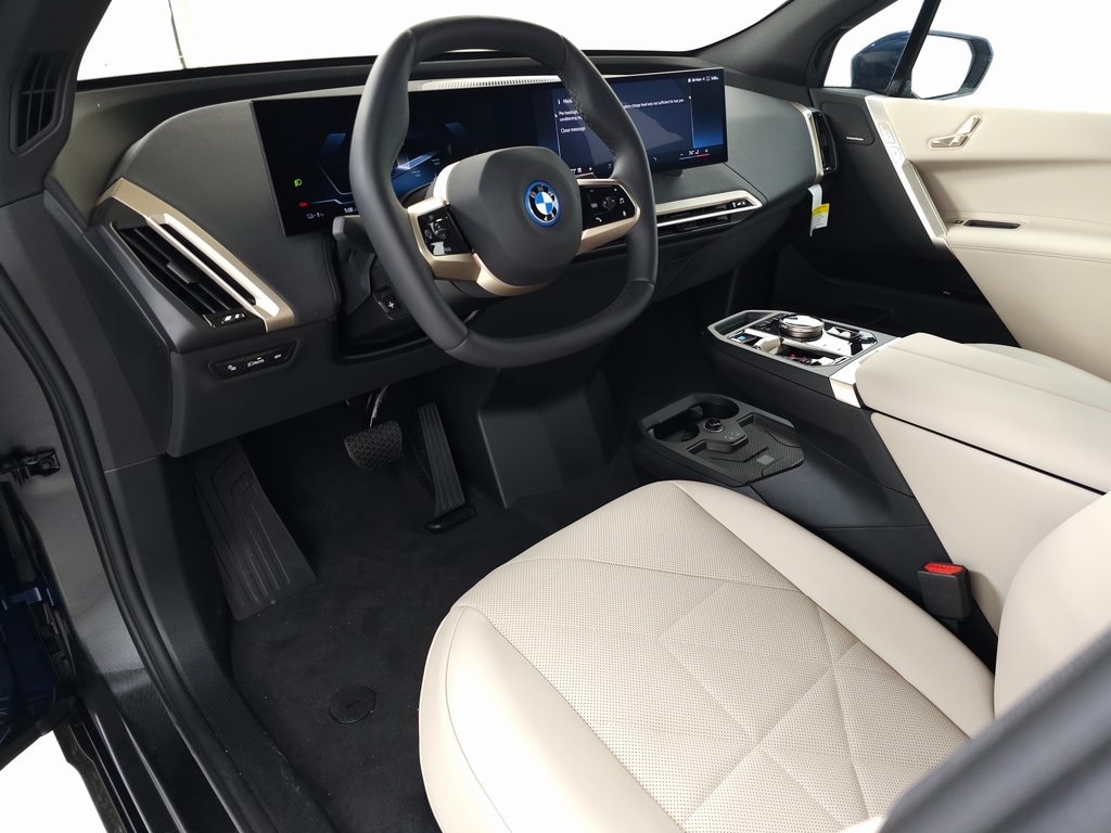 2024 BMW iX xDrive50 13