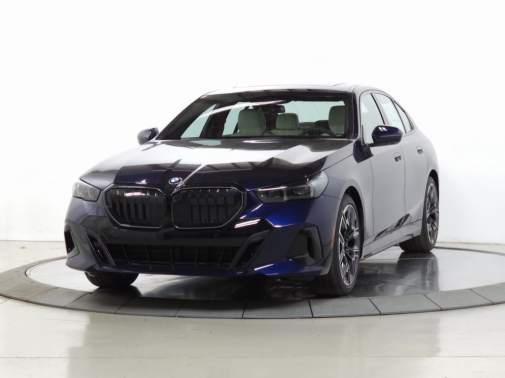 New 2026 BMW 540i xDrive Sedan