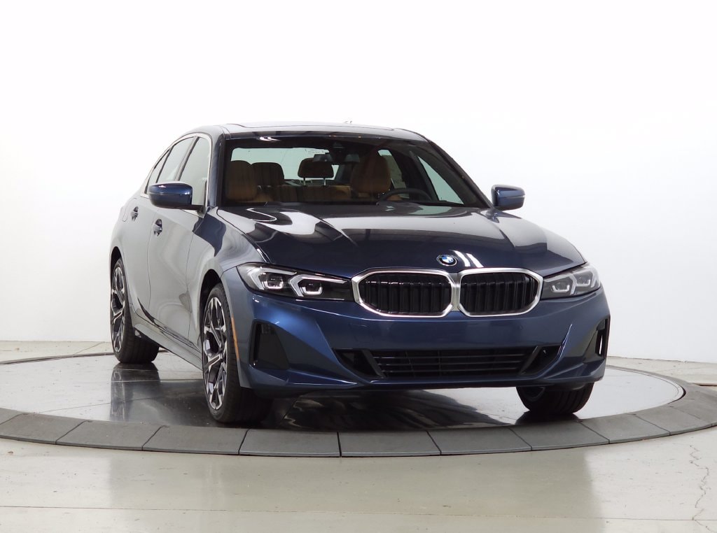 New 2026 BMW 330i xDrive Sedan