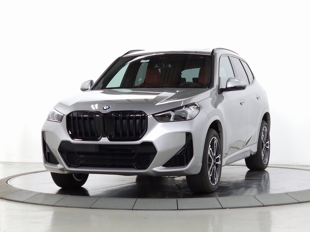 2025 BMW X1 xDrive28i 3