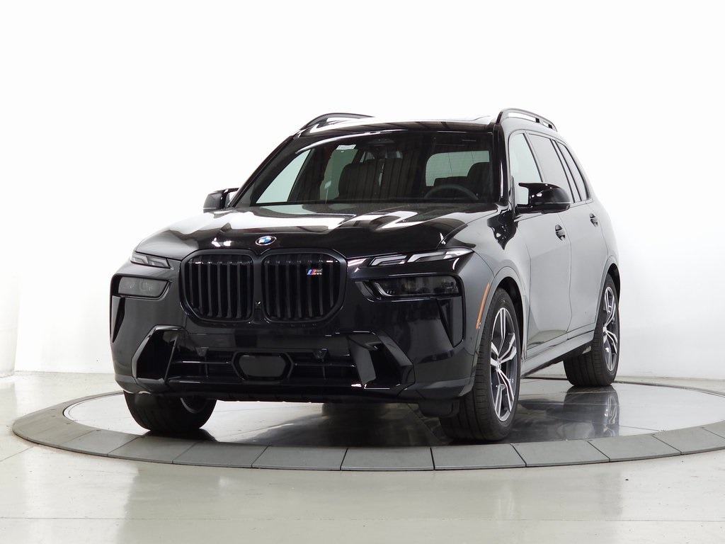 2025 BMW X7 M60i 3