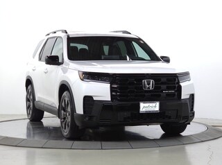 Used 2026 Honda Pilot Black Edition SUV for sale in Schaumburg IL