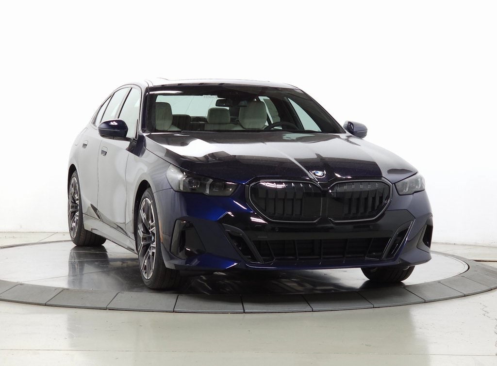 New 2026 BMW 540i xDrive Sedan