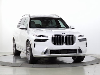 Used 2026 BMW X7 xDrive40i SUV for sale near Naperville, Hoffman Estates & Aurora IL