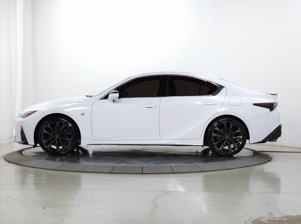 2021 Lexus IS 350 F SPORT photo 4