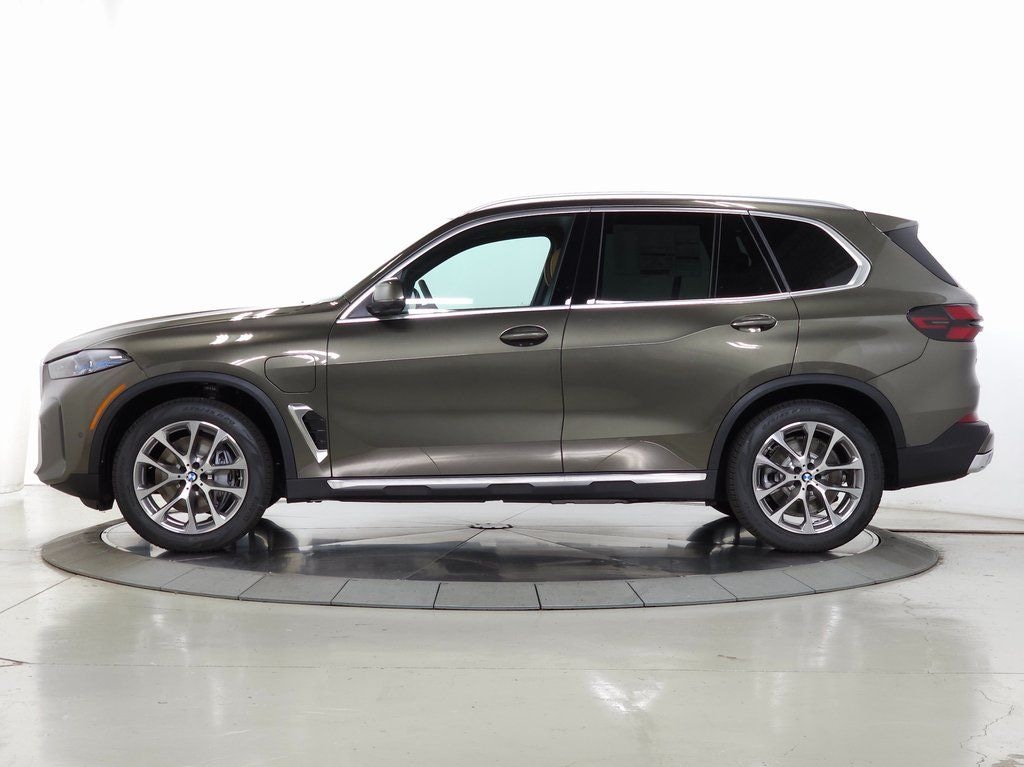 New 2026 BMW X5 PHEV xDrive50e SUV