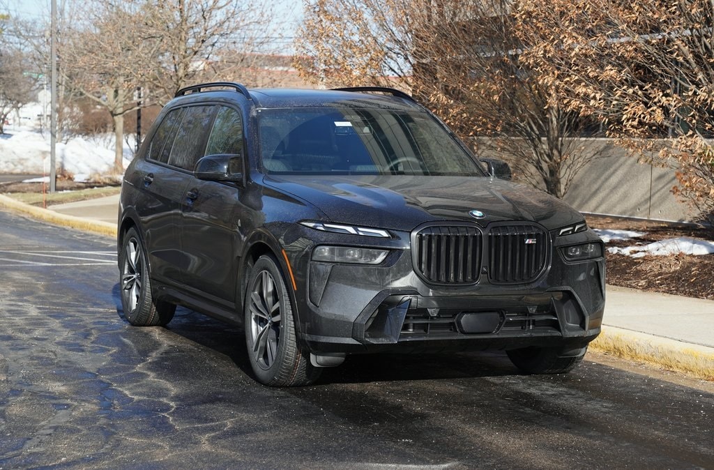 2026 BMW X7 M60i's photo