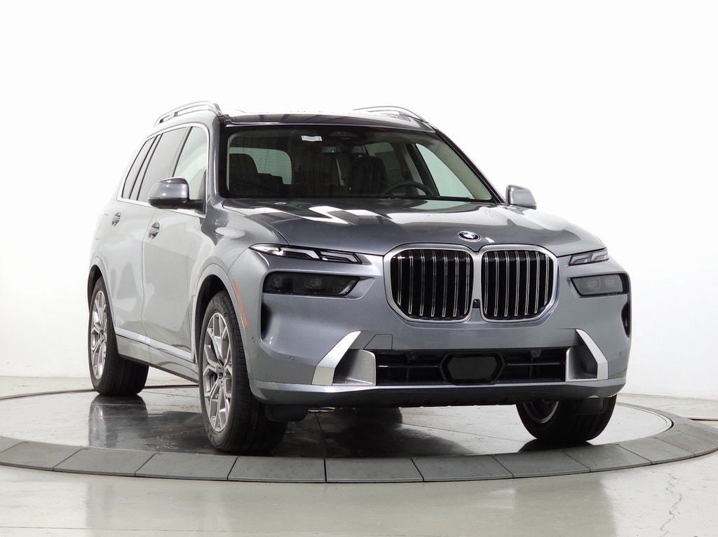 2025 BMW X7 xDrive40i 1