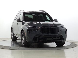 Used 2027 BMW X7 xDrive40i SUV for sale near Naperville, Hoffman Estates & Aurora IL
