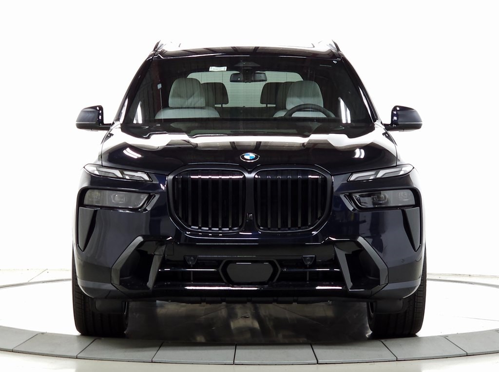 2025 BMW X7 xDrive40i 2