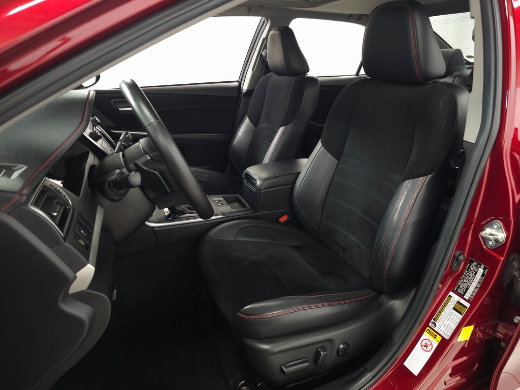 2015 Toyota Camry XSE V6 16