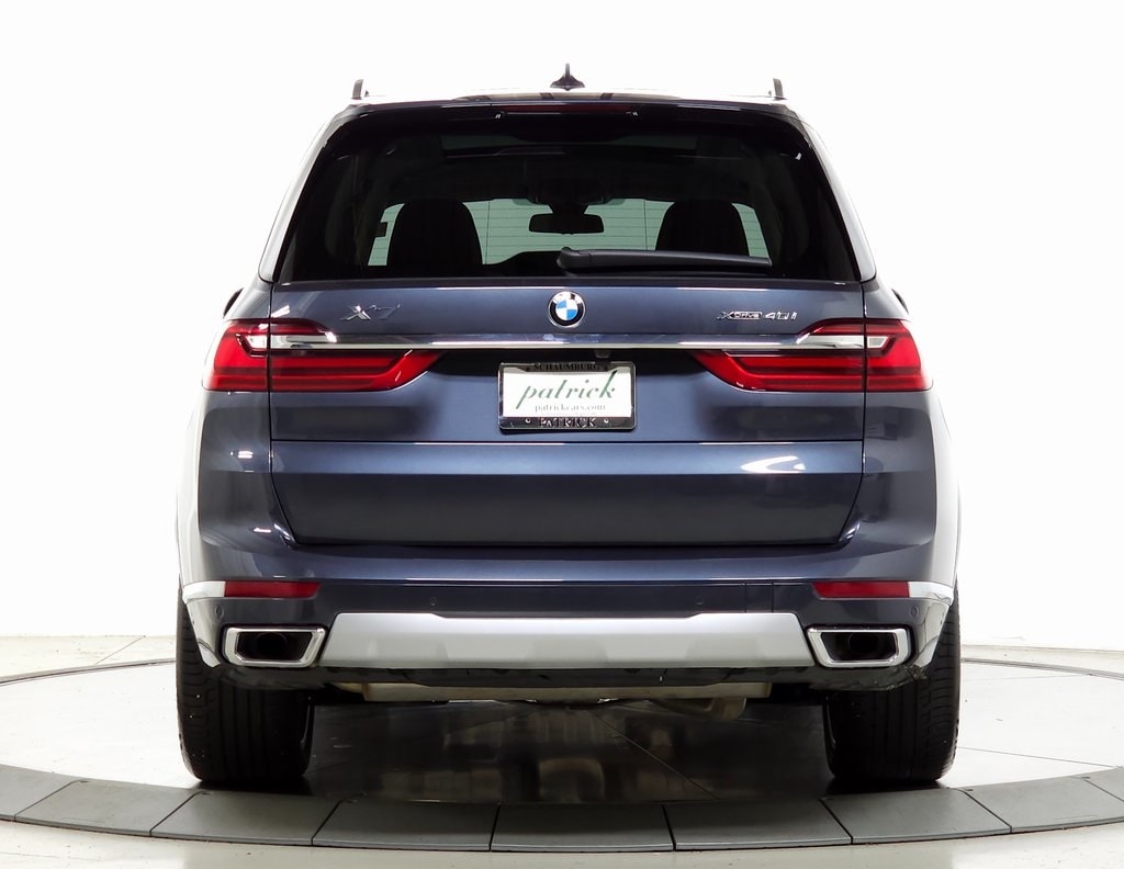 2022 BMW X7 xDrive40i 8