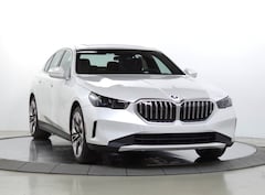 2027 BMW 530i xDrive Sedan