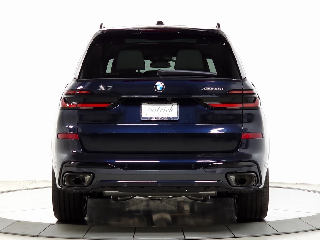 2025 BMW X7 xDrive40i 6