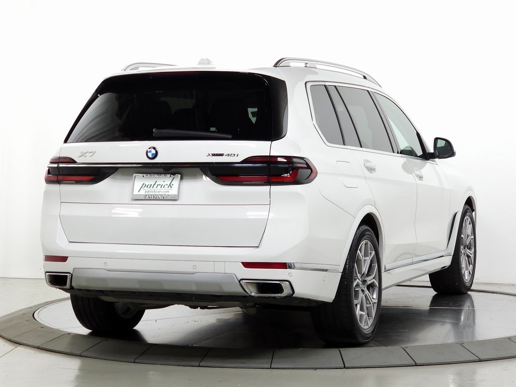 2023 BMW X7 xDrive40i 14