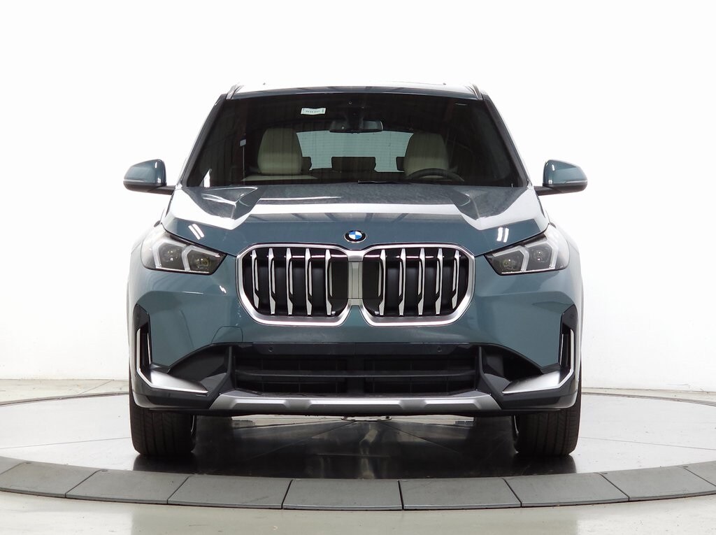 Used 2025 BMW X1 28i with VIN WBX73EF02S5086303 for sale in Schaumburg, IL