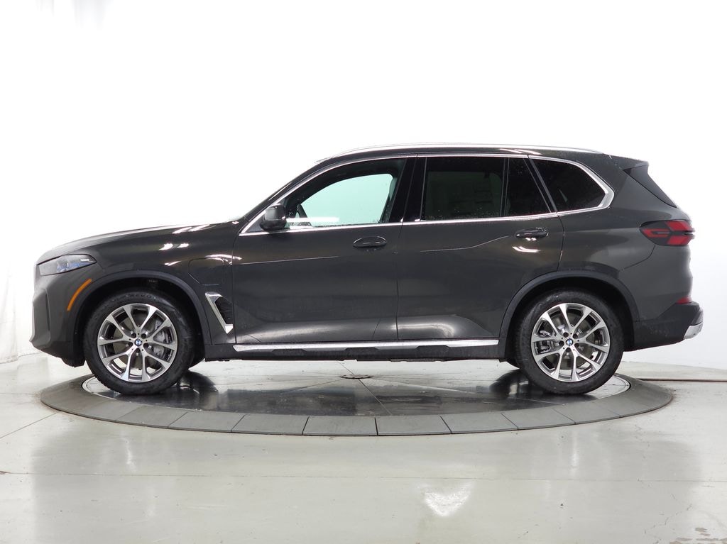 New 2026 BMW X5 xDrive50e SUV