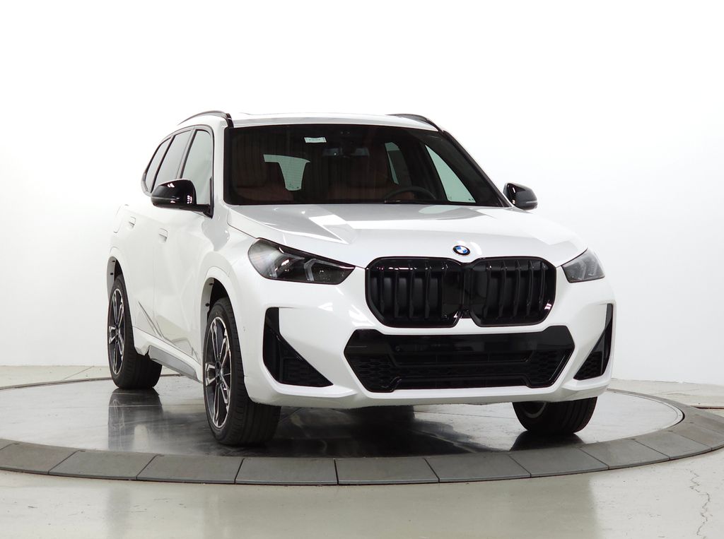 2026 BMW X1 xDrive28i's photo