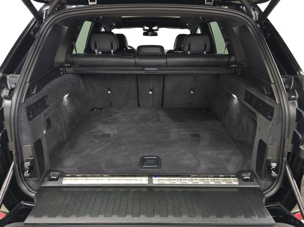 2026 BMW X5 50e - Photo 7