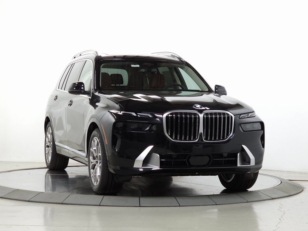 2025 BMW X7 xDrive40i 1