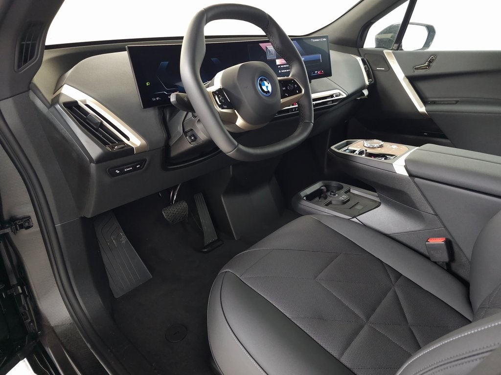 2024 BMW iX xDrive50 13