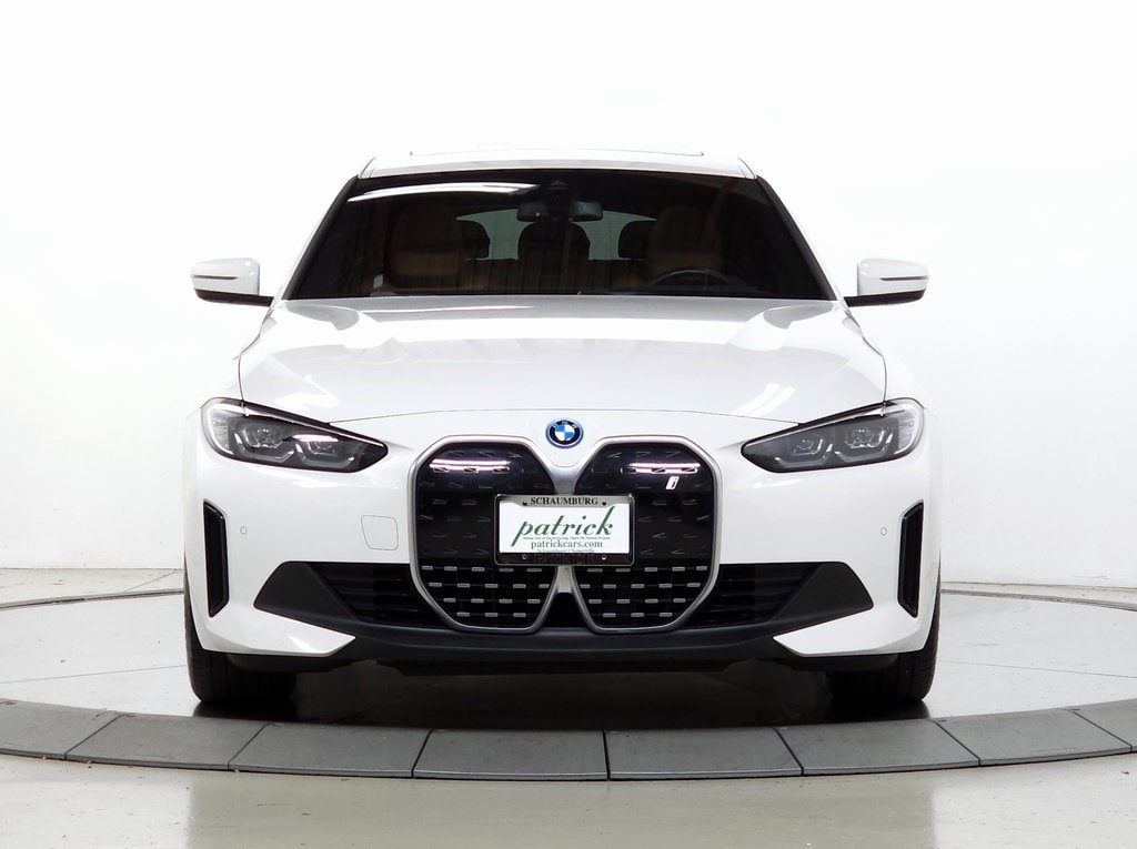 Used 2024 BMW i4 40 with VIN WBY73AW01RFR55563 for sale in Schaumburg, IL