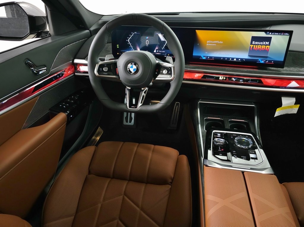 2024 BMW 760i xDrive 13