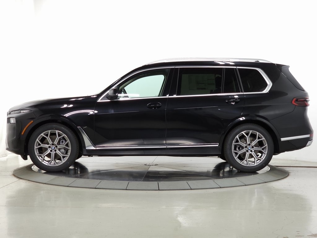 2025 BMW X7 xDrive40i 4