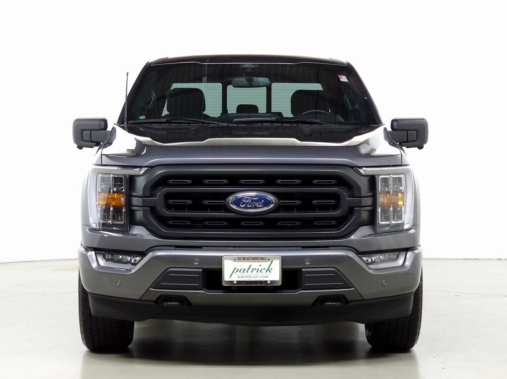 2021 Ford F-150 XLT photo 2