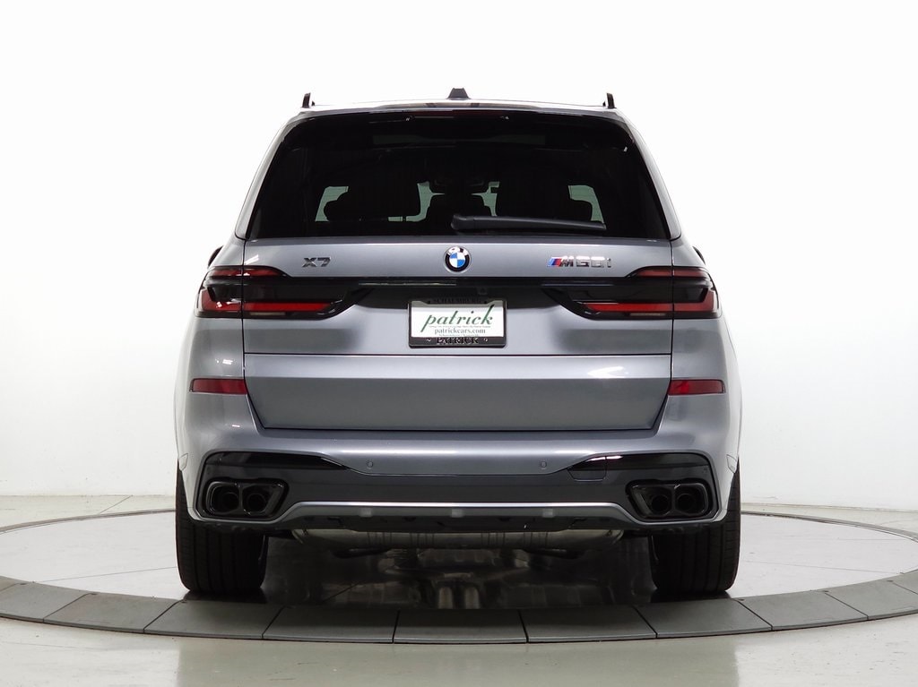 2025 BMW X7 M60i 6