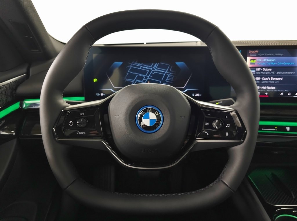 2024 BMW i5 eDrive40 15