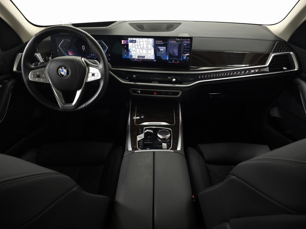 2023 BMW X7 xDrive40i 17